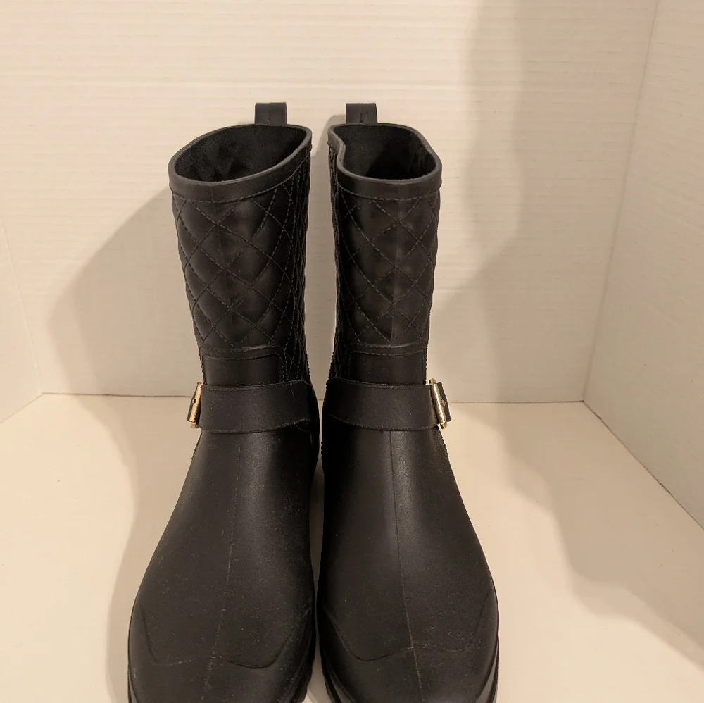 Capelli‎ New York Women's 10 Black Quilted Mid-Calf Gold Buckle Rain Boots